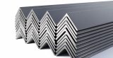 Cantoneira de aço galvanizado em uso na construção civil